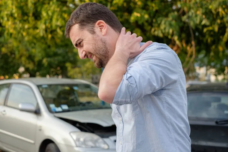 3 Signs You Might Have Whiplash